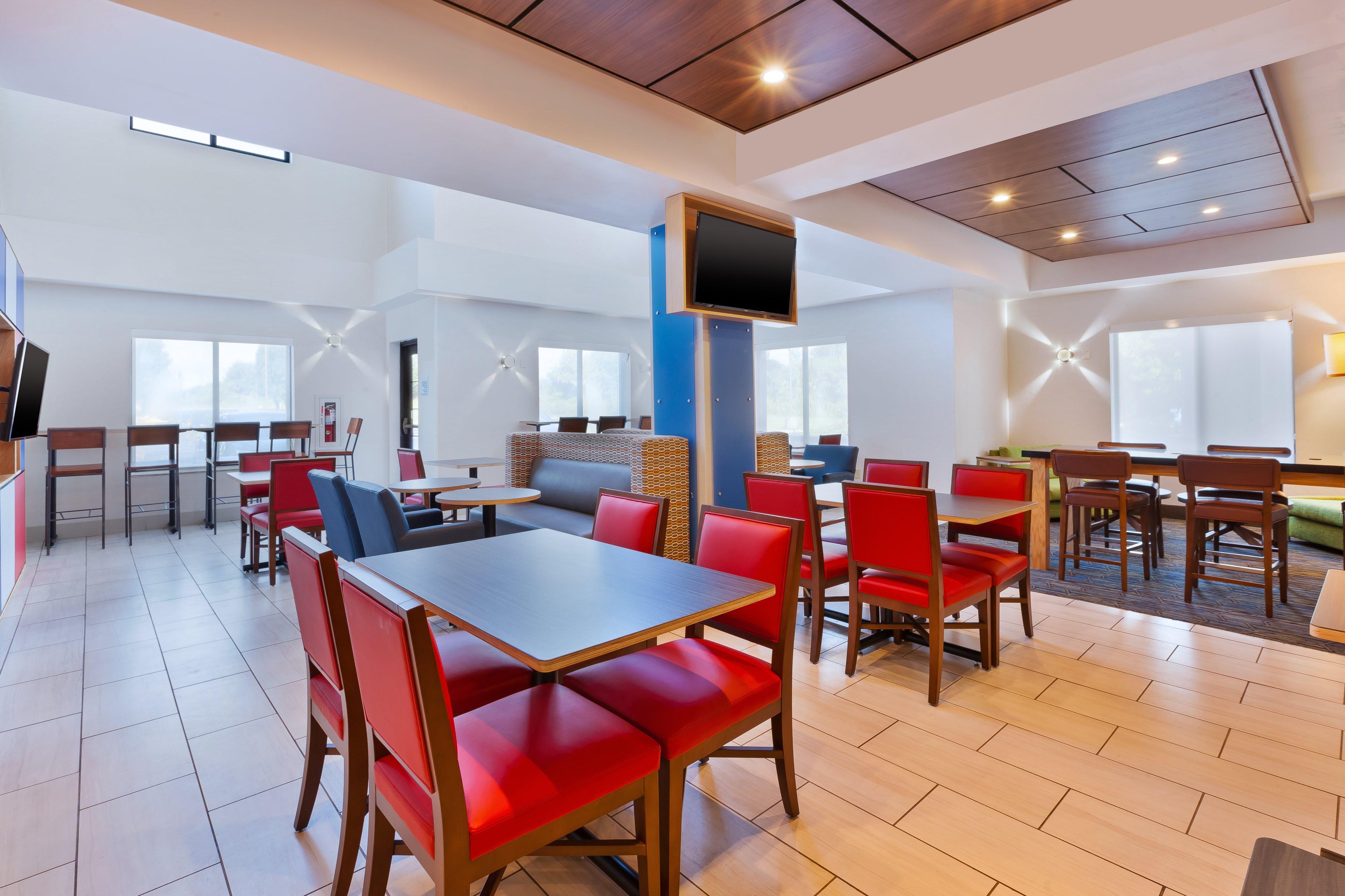 Holiday Inn Express Hotel & Suites Cleveland-Richfield By Ihg Brecksville Kültér fotó