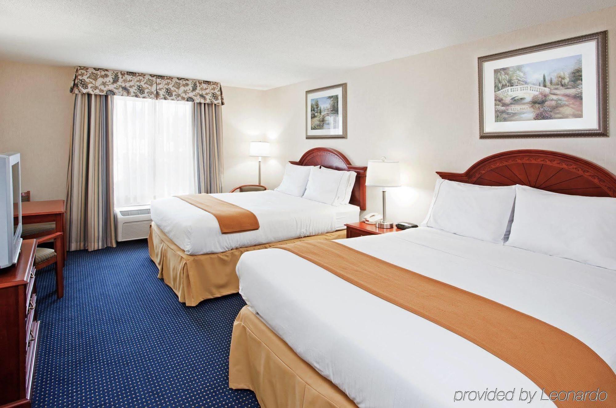 Holiday Inn Express Hotel & Suites Cleveland-Richfield By Ihg Brecksville Szoba fotó